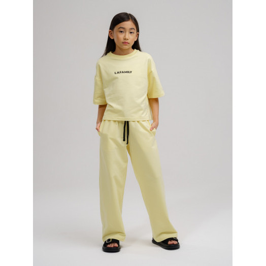 LF kids, костюм летний для девочки (штаны+футболка) Цвет желтый LF kids, костюм летний для девочки (штаны+футболка) Цвет желтый